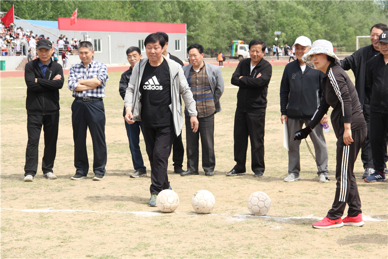 李天彤 (2).jpg 李天彤 (2).jpg